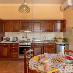 Holiday home Luana & Marcello's *