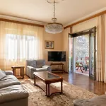 Luana & Marcello's Holiday home *